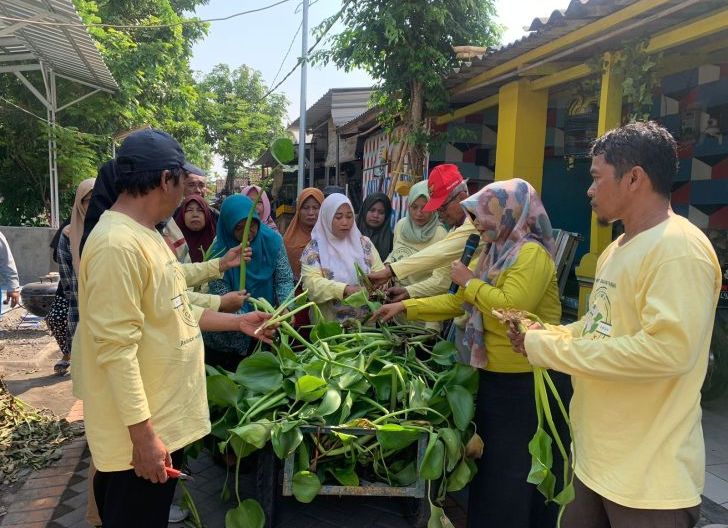 Photo of Pertamina Patra Niaga Raih PROPER Emas, Lewat Inovasi FAME dan Manfaat Eceng Gondok di Surabaya