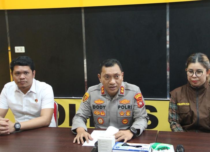 Photo of Kapolres Singkawang Tindak Tegas Peredaran Barang Ilegal