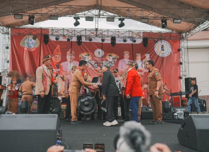 Photo of Diikuti Peserta dari Negeri Jiran: Naik Dango ke-3 Dimulai, Jaga dan Lestarikan Nilai Kearifan Lokal