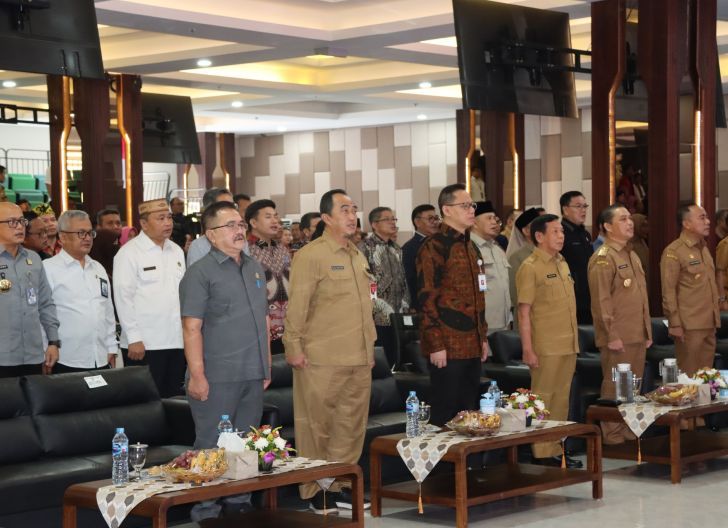 Photo of Kakanwil Kemenag Kalbar Hadiri Musrenbang RKPD 2027, Tekankan Integrasi Nilai Keagamaan dalam Pembangunan