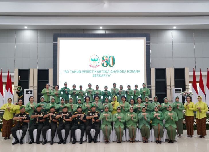 Photo of Pangdam XII/Tpr Hadiri Syukuran HUT ke-80 Persit KCK: Teruslah Menjadi Pendamping Terbaik