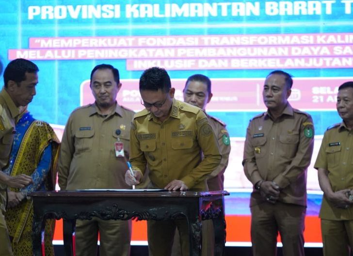 Photo of Infrastruktur Digenjot, Pontianak Bidik Konektivitas Baru Lewat Ring Road dan Jembatan Kapuas III