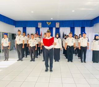 Lapas Singkawang Konversi Ikrar Petugas Menjadi Aksi Razia Gabungan