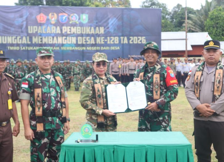 Photo of Resmi, Pembukaan TMMD REGTAS Ke-128 Tahun 2026 KODIM 1204/Sgu di Kecamatan Kembayan