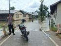 Curah Hujan Cukup Tinggi sebabkan Sungai Ensabal Sanggau Meluap, Genangan Air Capai 70 Cm