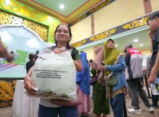 Pertamina Patra Niaga Regional Kalimantan Gelar Pasar Murah di Sintang, 1.000 Paket Sembako untuk Masyarakat Pra-Sejahtera