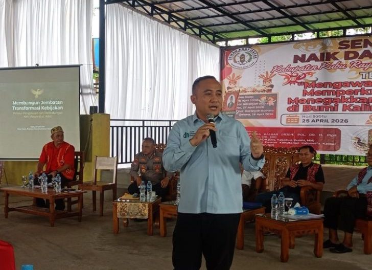 Photo of Presidium DKN Kalbar Dorong Pemda Akui Hutan Adat