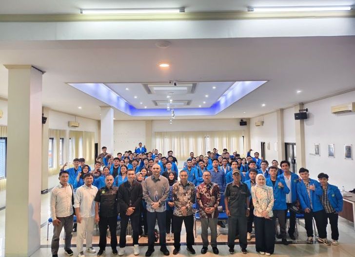 Photo of Guest Lecture Internasional di UPGRI Pontianak, Kupas Manajemen Fasilitas Olahraga Modern