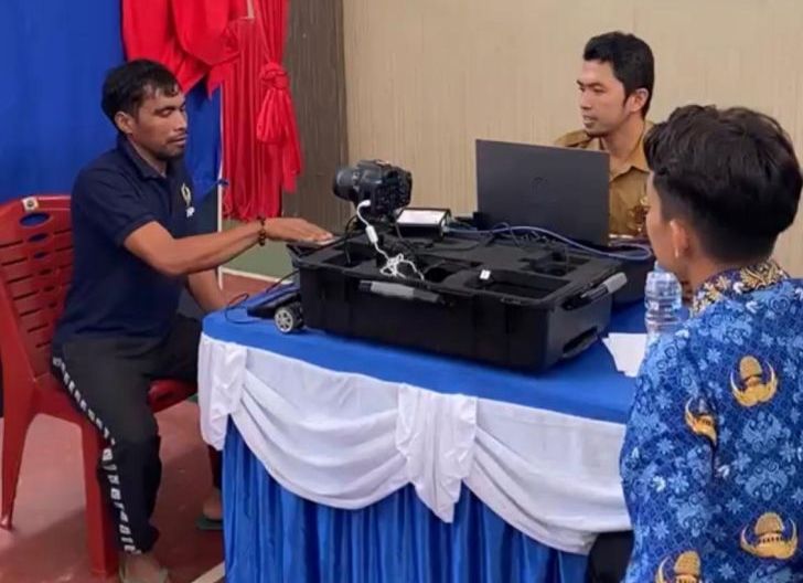 Photo of Disdukcapil Singkawang Hadirkan Layanan e-KTP di Lapas