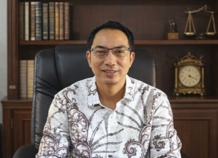 Photo of Benar Versi Netizen: Fragmen Kebenaran di Ruang Digital