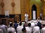 Photo of Pesan Wali Kota untuk Jemaah Calon Haji pada Istigasah Akbar, Edi Minta Jaga Nama Baik Pontianak