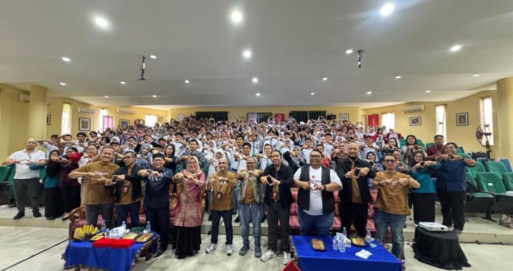 Level Up The Future with AI! Internet BAIK Festival Series 10 Hadir di Pontianak