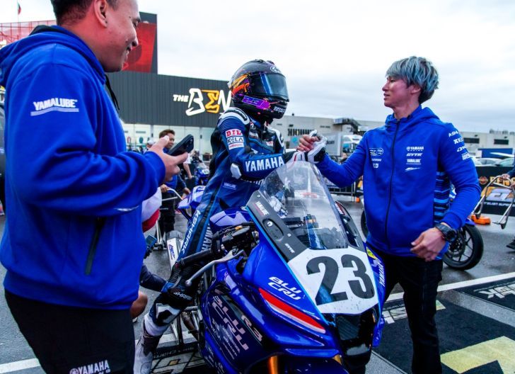 Photo of Debut Full Musim Yamaha R3 BLU CRU Asia-Pacific Championship, Sabian Fathul Ilmi Juara Race di Australia