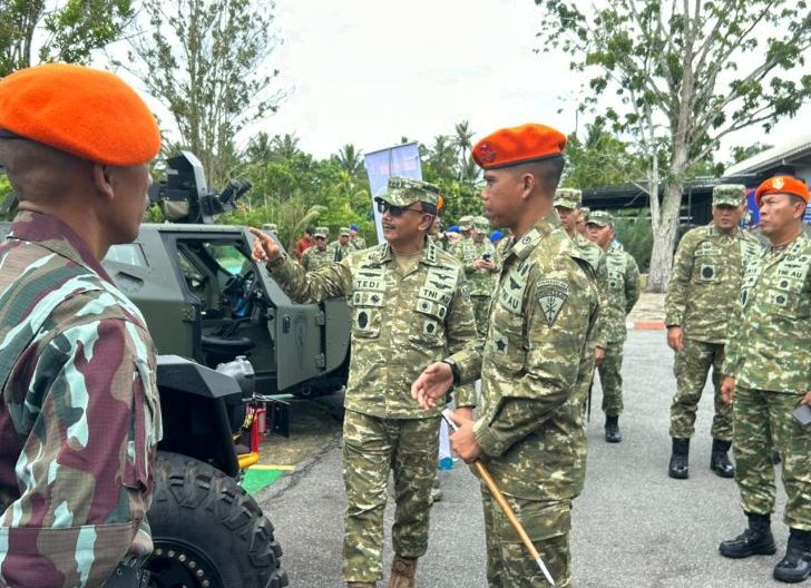Photo of Wakasau dan Kas Korpasgat Kunjungi Yon Parako 466 Pasgat Brajamusti