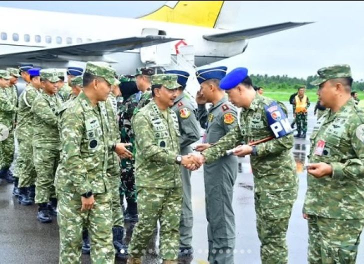 Photo of Kunjungan Kerja Wakasau di Lanud Supadio, Dorong Profesionalisme dan Kesiapan Operasional