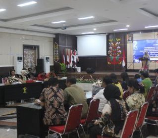Kanwil KemenHAM Kalteng Perkuat Kepatuhan Pelaku Usaha Melalui Bimtek Verifikator dan FGD Bisnis dan HAM