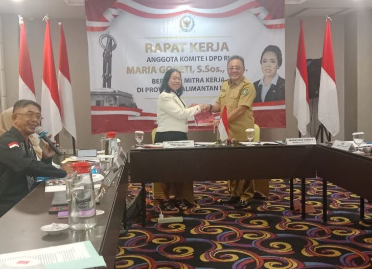 Photo of Anggota Komite I DPD RI Sukses Gelar Rapat Kerja dengan Pemerintah Provinsi