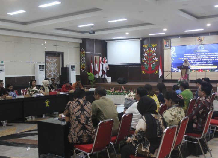Photo of Kanwil KemenHAM Kalteng Perkuat Kepatuhan Pelaku Usaha Melalui Bimtek Verifikator dan FGD Bisnis dan HAM