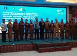 Photo of Lindungi Produk dan Budaya Lokal, Bupati Romi Tandatangani Addendum Nota Kesepakatan dengan Kemenkum
