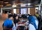 Photo of Kuota Ludes dalam Waktu Singkat, Layanan Kulminasi Imigrasi Pontianak Disambut Antusias Masyarakat