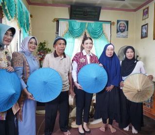 Beri Semangat Berkarya dan Inovasi, Jubaidah Senang Dikunjungi Istri Wapres