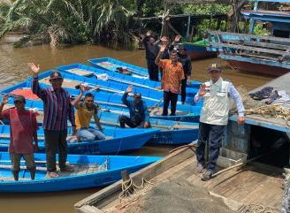 Bang Usen, Rentenir, dan Mimpi Berangkat ke Tanah Suci