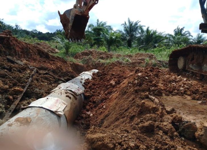 Photo of Alat Berat Percepat Penyelesaian Gorong-Gorong TMMD 
