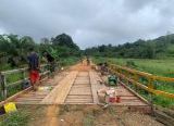 Photo of Pembangunan Jembatan Titik Kedua TMMD Ke-128 Kodim 1204/Sanggau Hampir Rampung