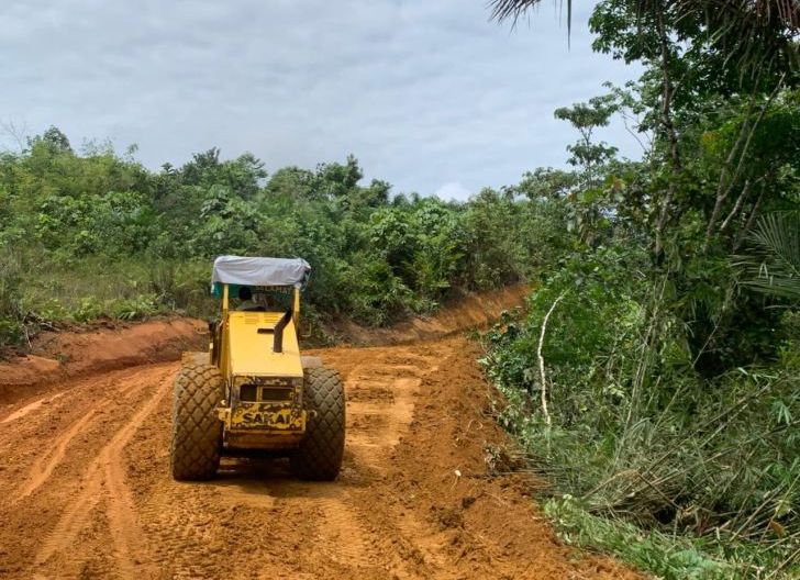 Photo of Satgas TMMD Ke-128 Targetkan Jalan Selesai Sebelum Penutupan 