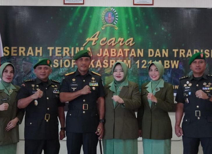 Photo of Danrem 121/Abw Pimpin Sertijab dan Tradisi Kasiops Kasrem 121/Abw