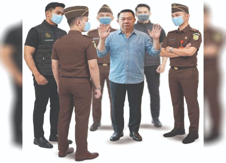 Photo of Heboh Aseng Ditangkap Tim Kejagung? Usai Keluarga Siman Bahar Ditangkap Bareskrim, Giliran Aseng di Jemput Tim Kejagung di Pontianak