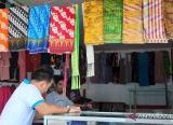 Photo of Benang yang Menjaga Ingatan Warisan Tenun Sambas Mendunia
