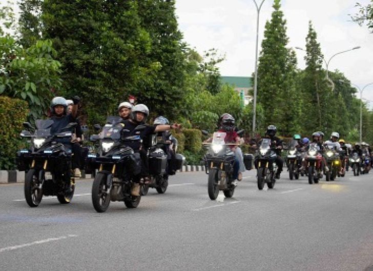 Photo of Semangat Cari_aman Warnai Keseruan Ngasab Bersama Pengguna Honda PCX 160 di Pontianak