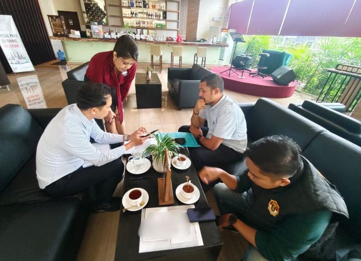 Photo of Diam-Diam Dipantau! Ini Cara Imigrasi Pontianak Awasi WNA Lewat Sistem APOA