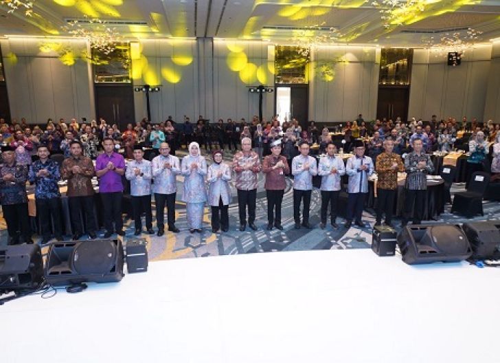 Photo of Raker APEKSI Regional Kalimantan Bahas Tantangan Fiskal Daerah