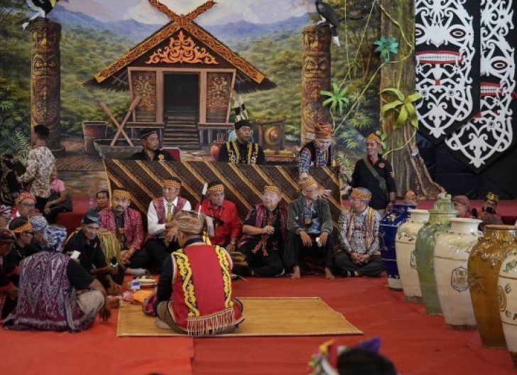 Photo of PGD Kalbar ke-40 Melestarikan dan Mempromosikan Adat dan Budaya