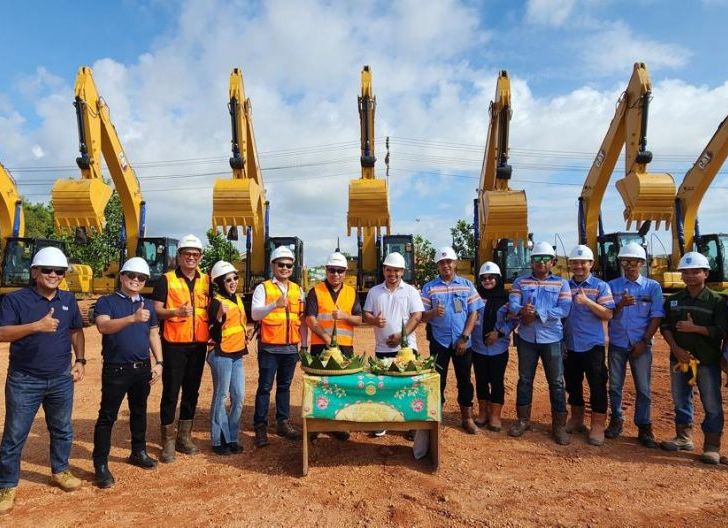 Photo of Perkuat Eksistensi Usaha, PT RIM Datangkan 26 Unit Alat Berat dan Serap 80 Persen Tenaga Kerja Lokal
