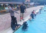 Photo of Jari Pengunjung Diamputasi, Pengelola Kolam Renang Oevang Oeray Diduga Lalai dan Cuci Tangan