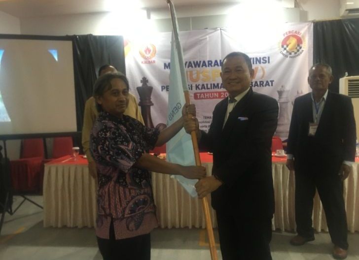 Photo of Rolando, Terpilih Secara Aklmasi Ketua Percasi Kalbar