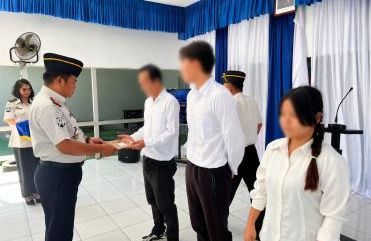 63 Warga Binaan Lapas Singkawang Terima Remisi Khusus Hari Raya Waisak 2026