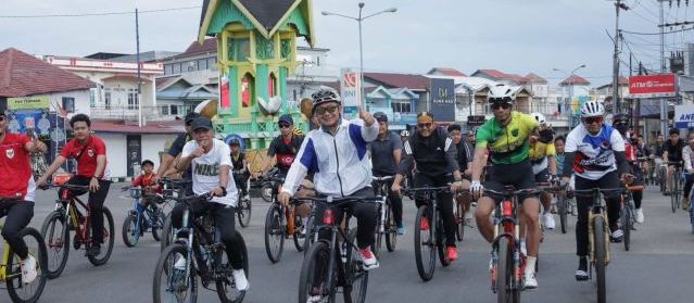 Bupati Ketapang Hadiri Anniversary Ke-1 KSK Reborn, Ratusan Masyarakat Ramaikan Fun Bike