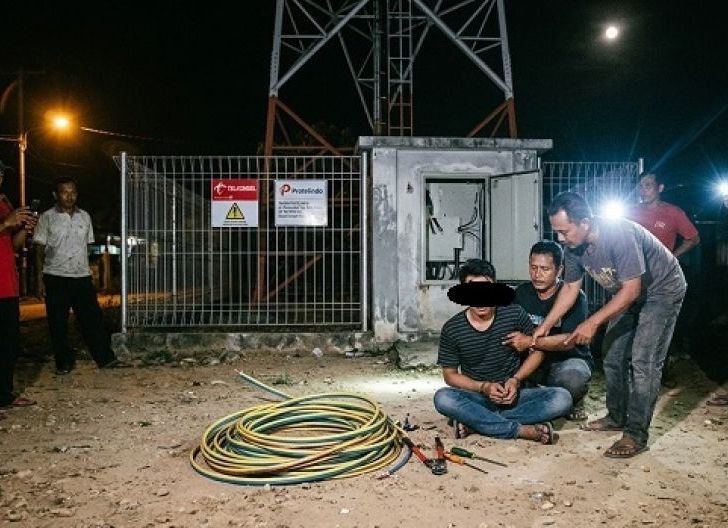 Photo of Curi Kabel Tower Telkomsel, Seorang Pemuda Ditangkap