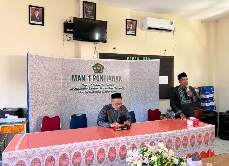 Photo of Perkuat Spiritualitas Keluarga Besar Madrasah, MAN 1 Pontianak Selenggarakan Khataman Al-Qur’an Putaran Ke-10