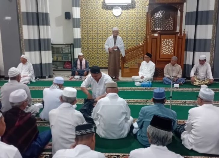 Photo of Empat Golongan Manusia yang Menjadi Hujjah Allah, Menggema dalam Program Sajadah Fajar di Masjid Kubah Merah