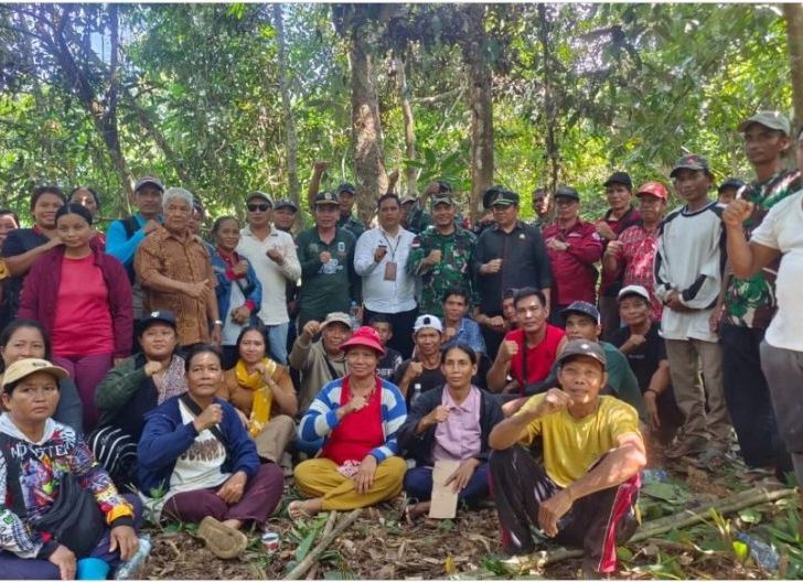 Photo of Buka Akses dan Harapan Baru bagi Desa Ulak Pauk, Dandim 1206/Pts dan Ketua DPRD Kapuas Hulu Survei Lokasi TMMD Perbatasan 2026