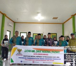 Baznas Singkawang Salurkan Bantuan Modal Untuk 10 UMKM
