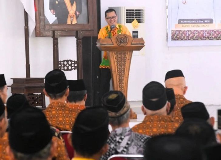 Photo of Pemkab Kayong Utara Perkuat Kemampuan Fiskal Daerah