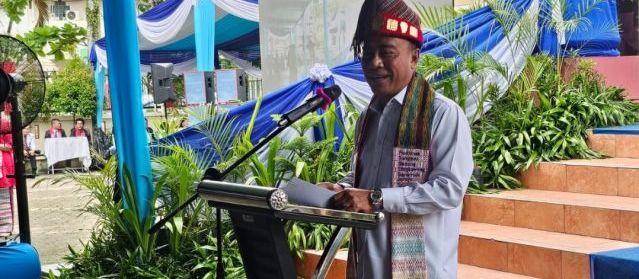 Krisantus Ucapkan Assalamualaikum di Acara Gereja HKBP