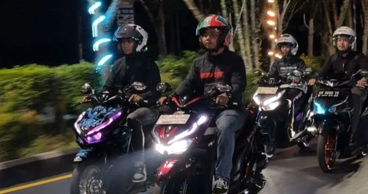 Keseruan Talkshow Modifikasi hingga Night Ride Meriah, Astra Motor Kalbar Hadirkan Vario Street Nation 