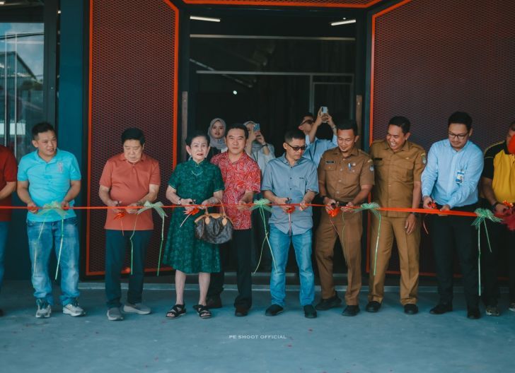 Photo of Padel Hub Social Club Resmi Hadir di Ketapang, Pelopori Olahraga Padel di Ketapang